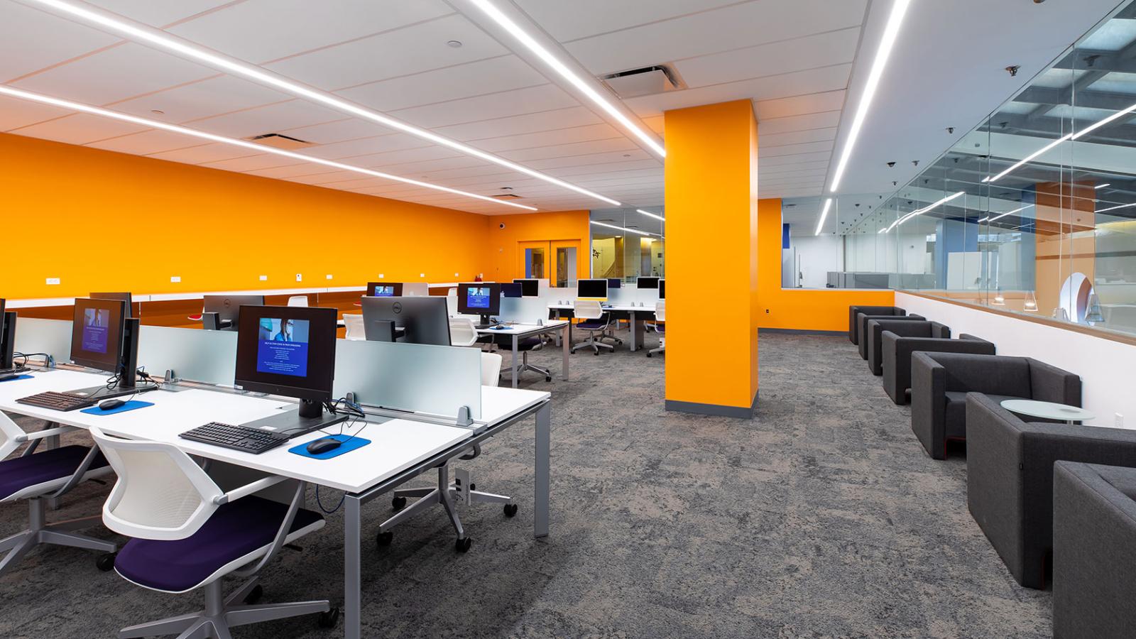 A 40-person quiet computer lab and study room